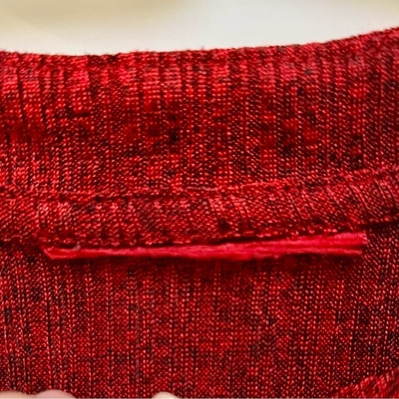 Burgundy Flowy Handkerchief Keyhole Top Size Small Dressy Trendy Monochrome Teen - Picture 5 of 13